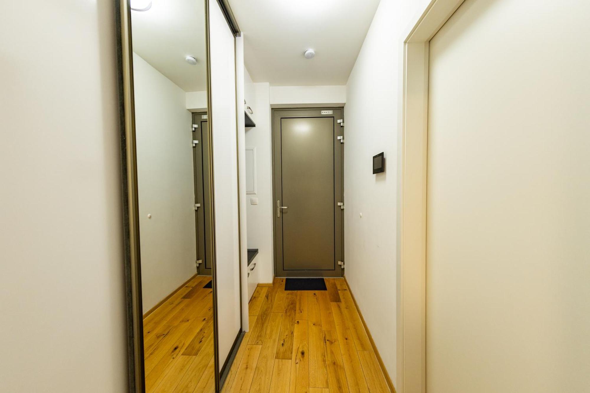 פראג Lovely Studio Apartment, Free Parking 1,55 Hight מראה חיצוני תמונה